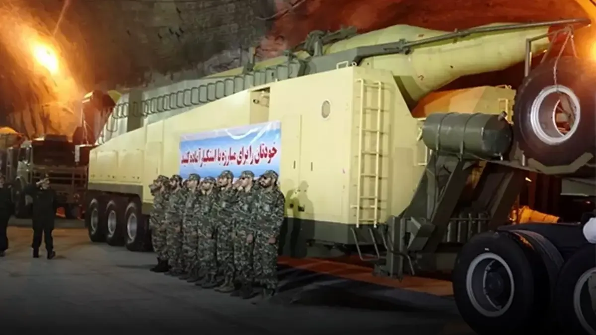 موشک رستاخیز (4)